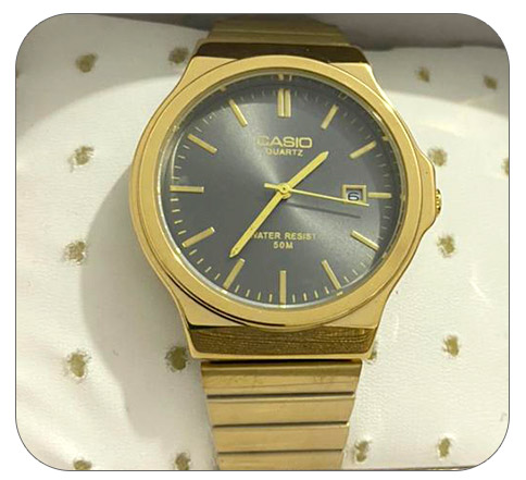 Casio couleur or avec personnalisation